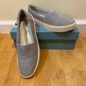 Tom's Parker Slip on - Drizzle Grey 7.5 NWT